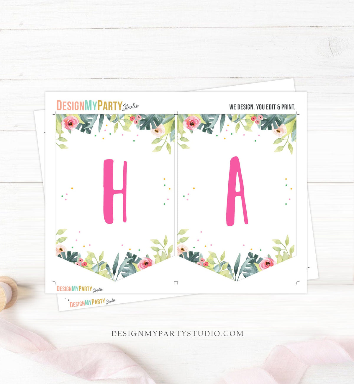 Happy Birthday Banner Safari Animals Pink Party Animals Wild One Birthday Girl Zoo Decorations Instant Digital Download Printable 0322