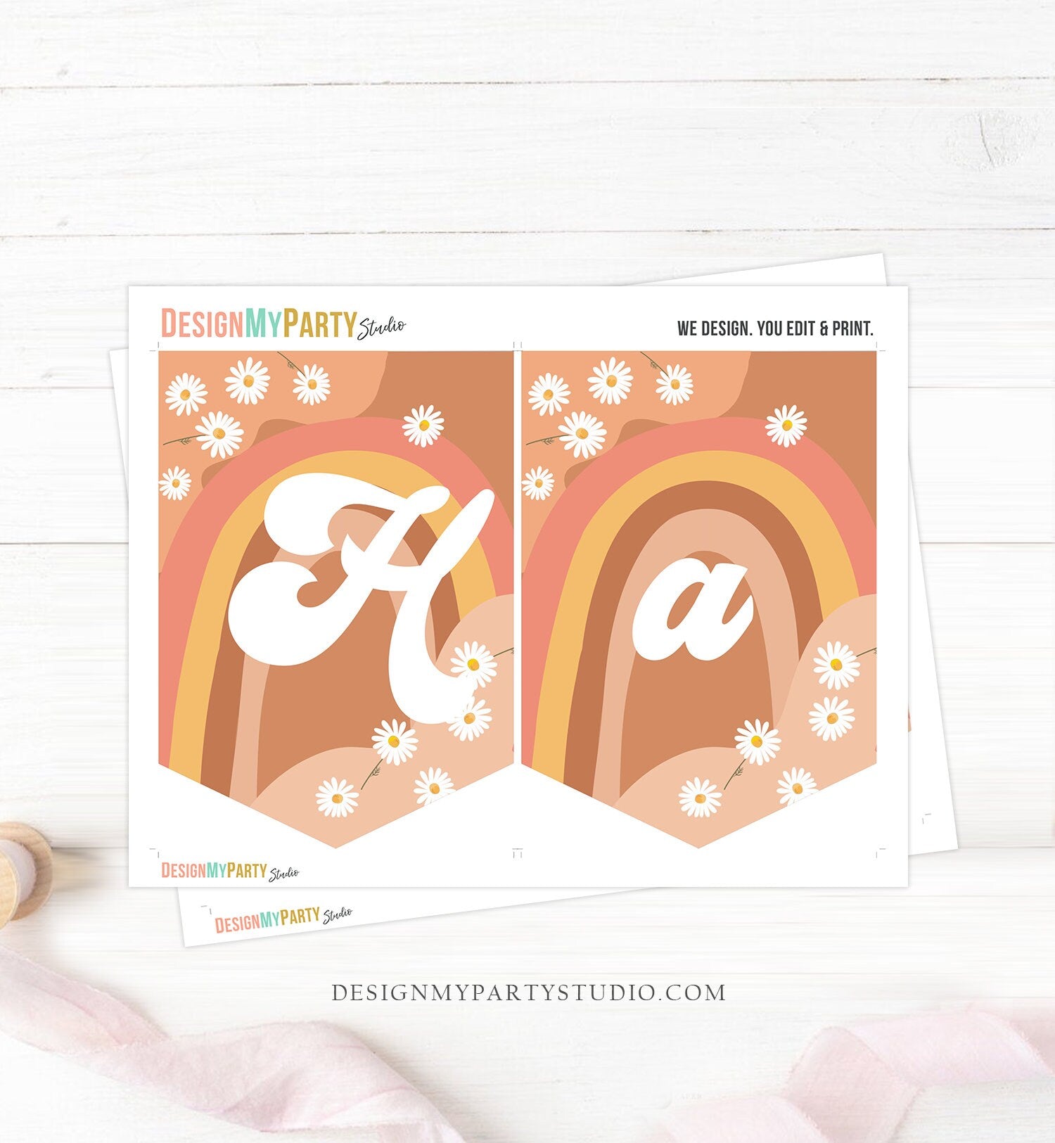 Happy Birthday Banner Daisy Birthday Banner Girl Groovy Birthday Party Decor Boho Retro Floral 70's Hippie Download Printable Digital 0428