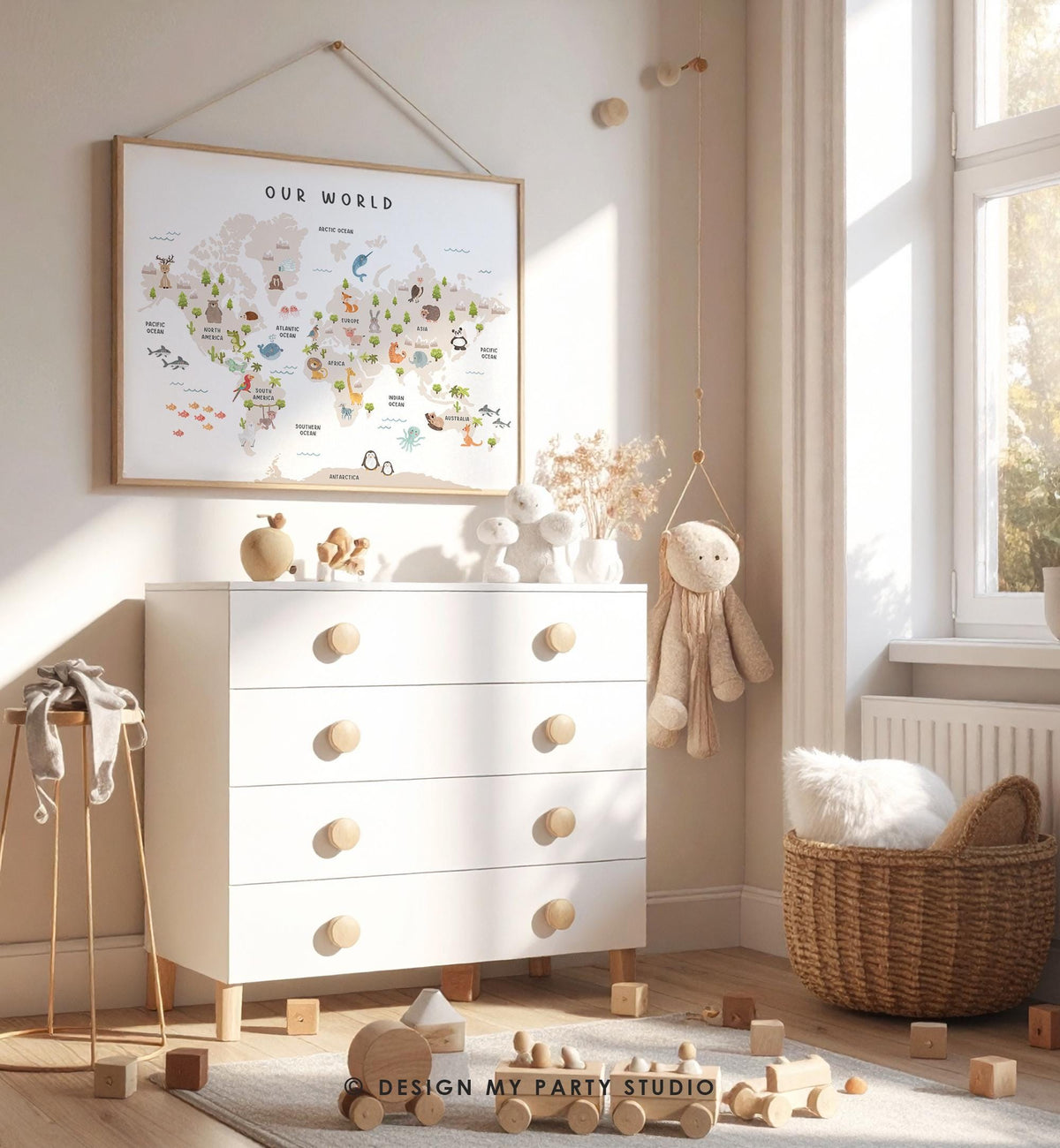 Animal World Map Poster Educational Safari Animals Nursey Classroom School Activity Kids Sign Montessori Instant Download Printable 0550