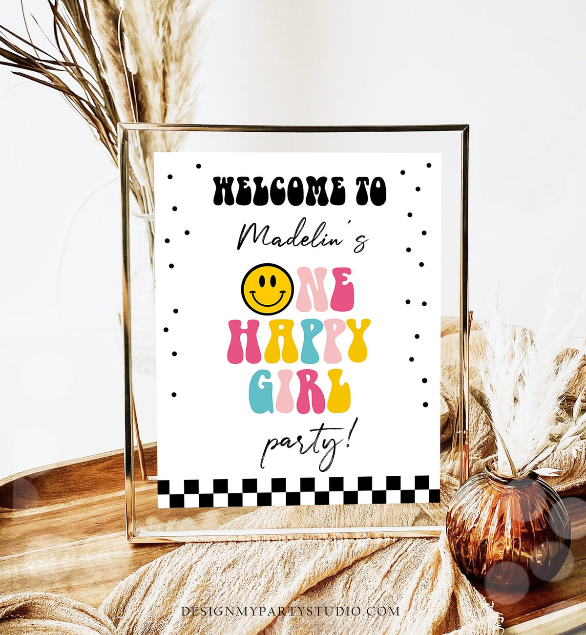 Editable Smiley Face Welcome Sign One Happy Girl Birthday Welcome Poster Girl 1st Birthday Checkered Decor Template Corjl PRINTABLE 0456