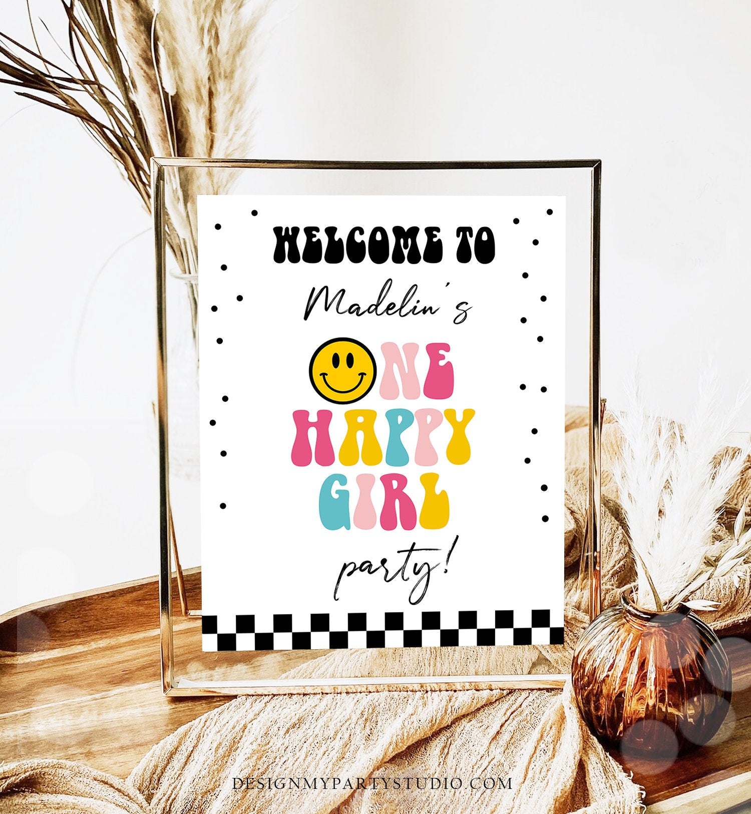 Editable Smiley Face Welcome Sign One Happy Girl Birthday Welcome Poster Girl 1st Birthday Checkered Decor Template Corjl PRINTABLE 0456